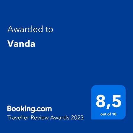 Botel Vanda *